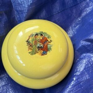 Oriental yellow trinket box 47 years old EUC